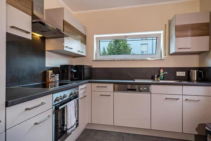 Ferienwohnung Diamond フリードリヒスハーフェン エクステリア 写真